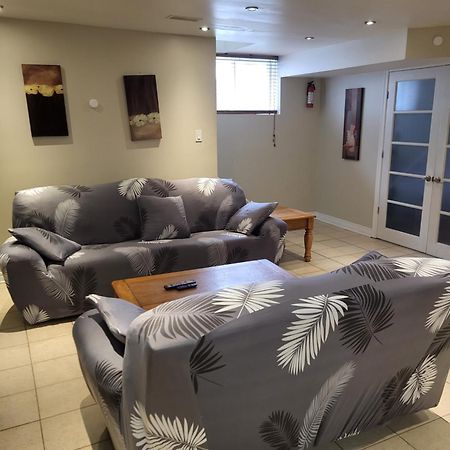Lovely Guest Entire Apartment Minutes From Ottawa Airport Dış mekan fotoğraf