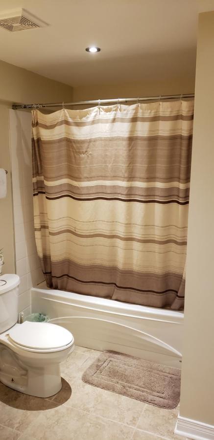 Lovely Guest Entire Apartment Minutes From Ottawa Airport Dış mekan fotoğraf
